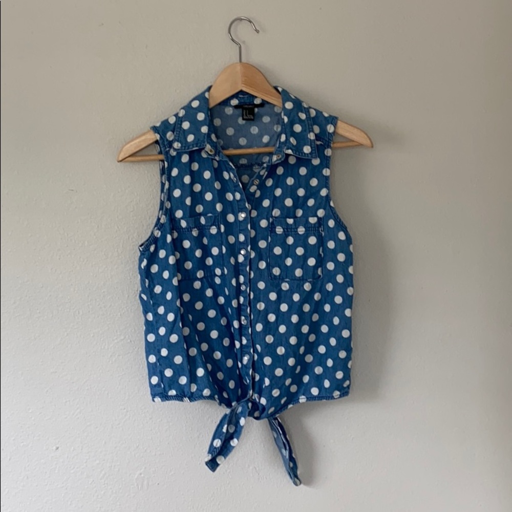 Forever 21 polka dot button up tank top
